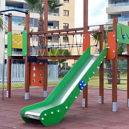 2 Bedroom With Sea View Punta Prima דירה